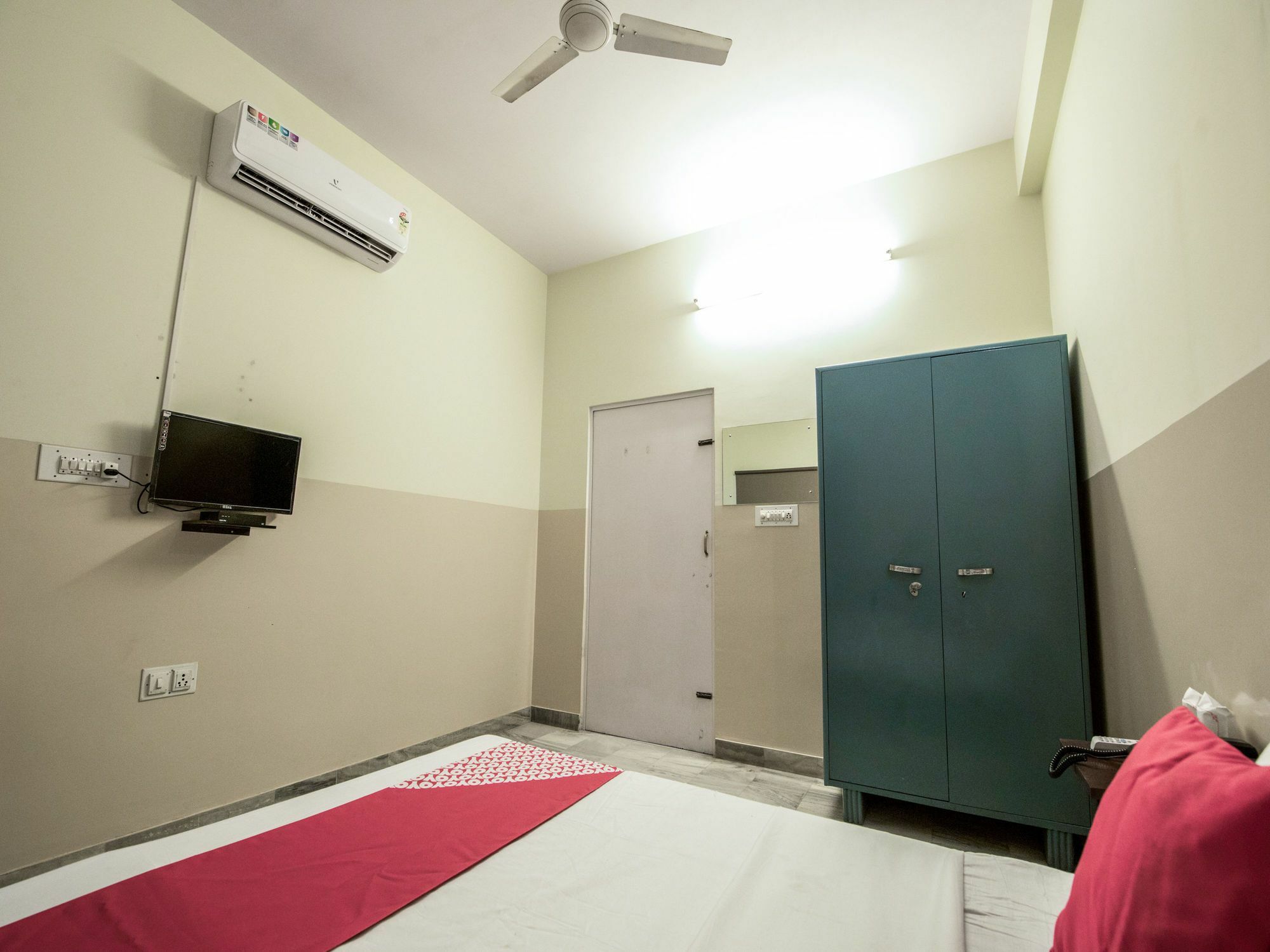 Oyo 13790 Hotel Satya Regency Dźajpur Zewnętrze zdjęcie